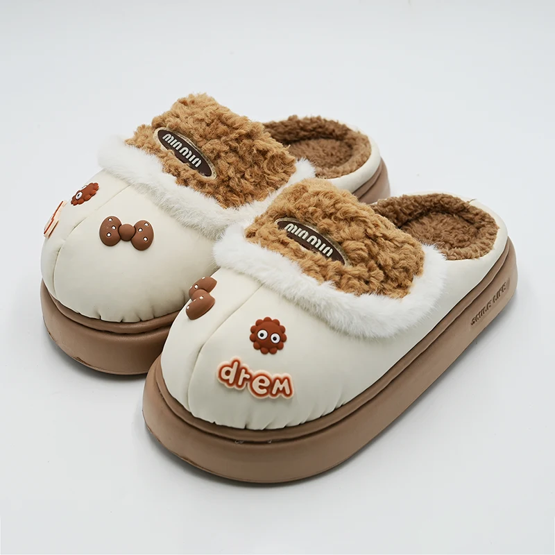 Süße Schokoladenbohnenblätterruhschuhe