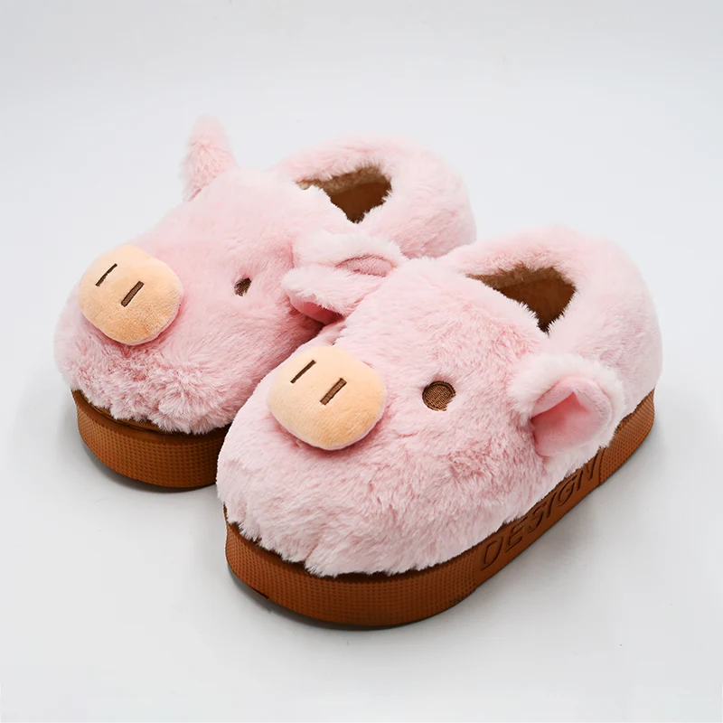 Schweinekopf -Baumwollschuhe