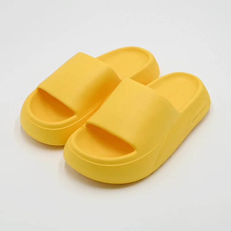 Feste Farbschuhe